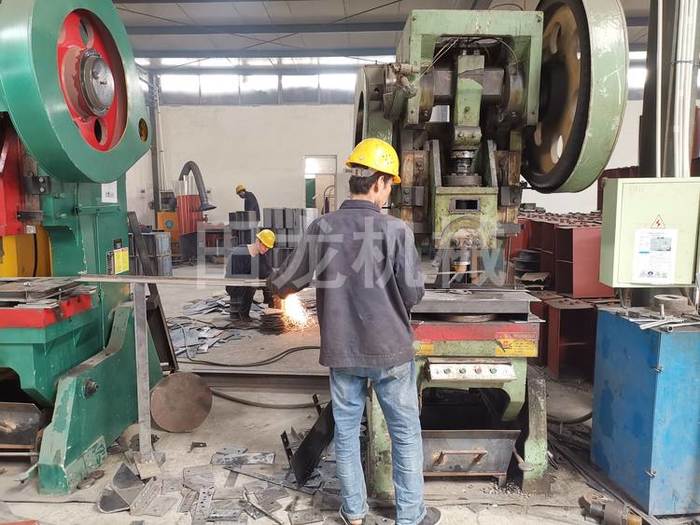 �����C(j��)