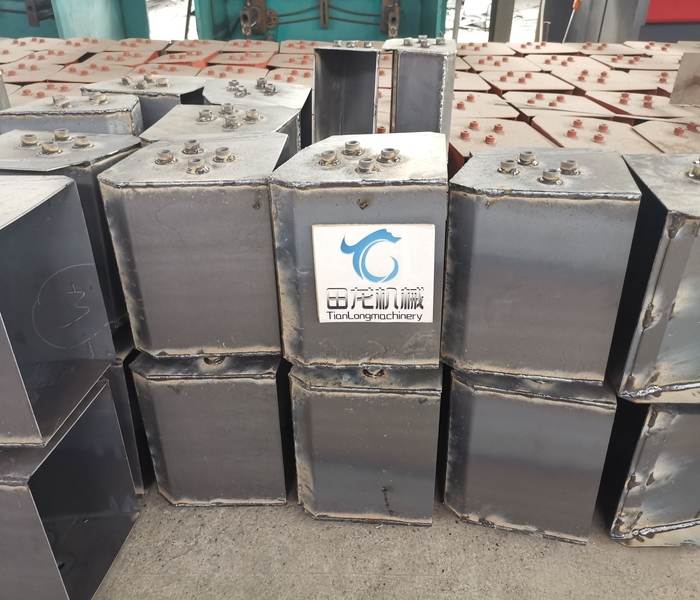 �h(hu��n)������C